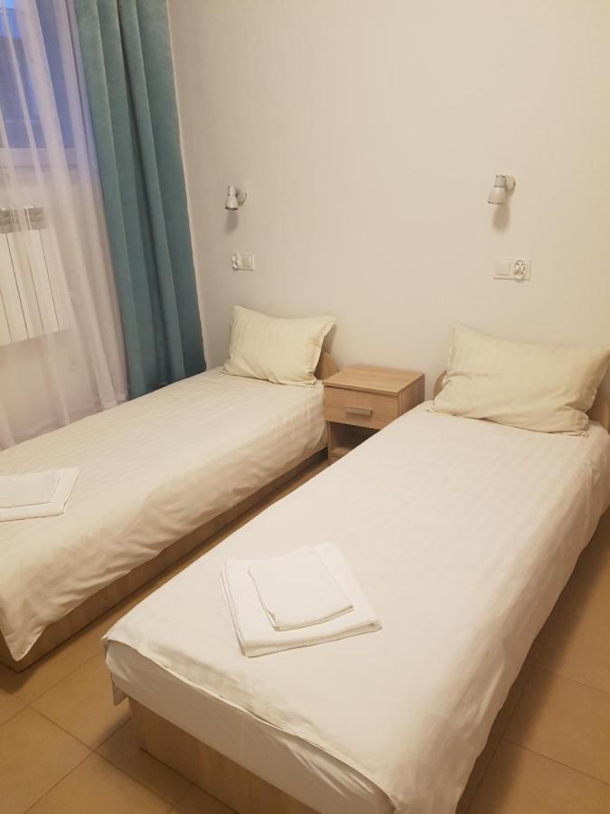 Hostel Mleczna - Metro Zacisze Warsaw Ngoại thất bức ảnh