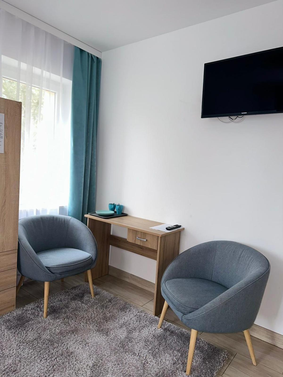 Hostel Mleczna - Metro Zacisze Warsaw Ngoại thất bức ảnh