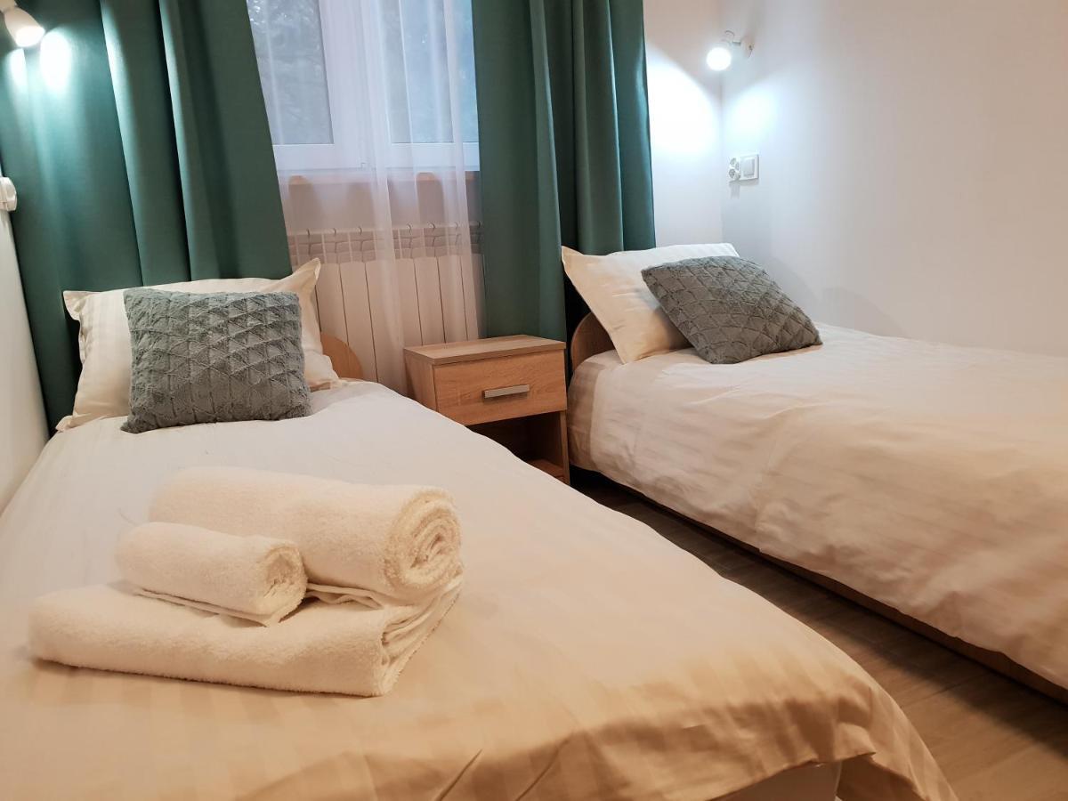 Hostel Mleczna - Metro Zacisze Warsaw Ngoại thất bức ảnh