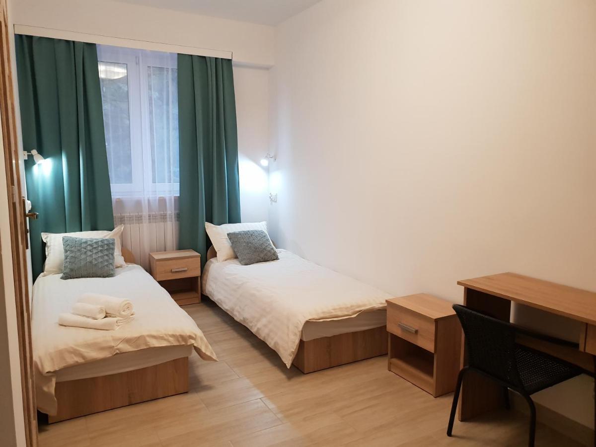 Hostel Mleczna - Metro Zacisze Warsaw Ngoại thất bức ảnh